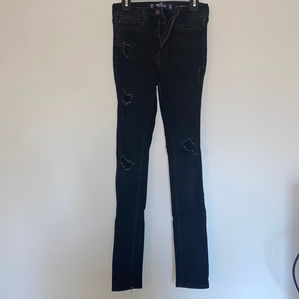 Black skinny jeans